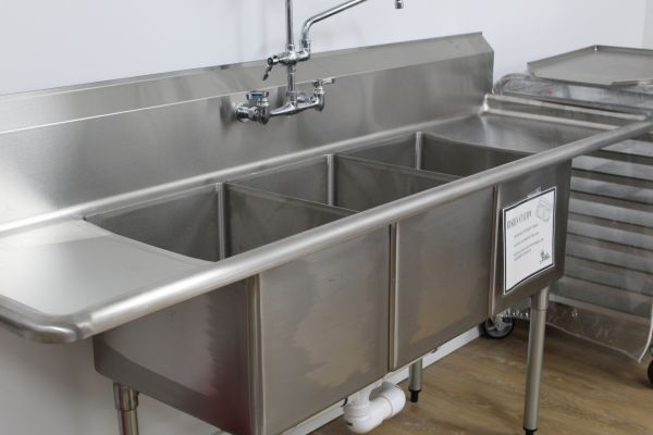 Cost of Utility Sink Installation in Vacaville